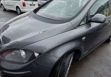 Seat Altea 123.350 km 6.950 &euro; Solingen 42659
