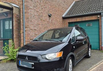 Mitsubishi Colt 120.000 km 2.800 &euro; Neuss 41469