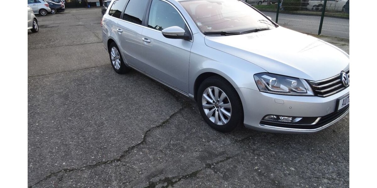 VW Passat 228.200 km 5.950 &euro; Duisburg 47228