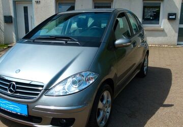 Mercedes-Benz A 170 147.233 km 4.490 &euro; Bochum 44809