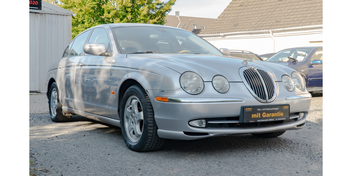 Jaguar S-Type 3.0 V6 91.250 km 7.799 &euro; Witten 58454