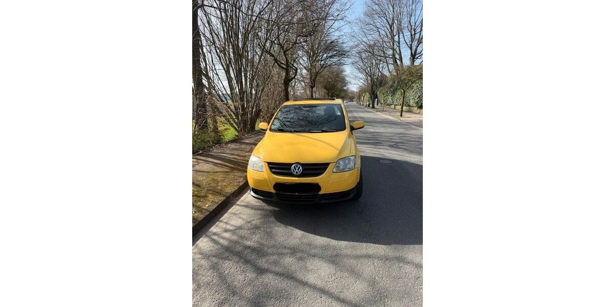 VW Fox 121.883 km 1.950 &euro; Wuppertal 42349