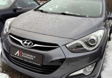 Hyundai i40 168.000 km 6.490 &euro; Solingen 42653