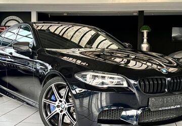 BMW M5 159.000 km 35.500 &euro; Wuppertal 42279