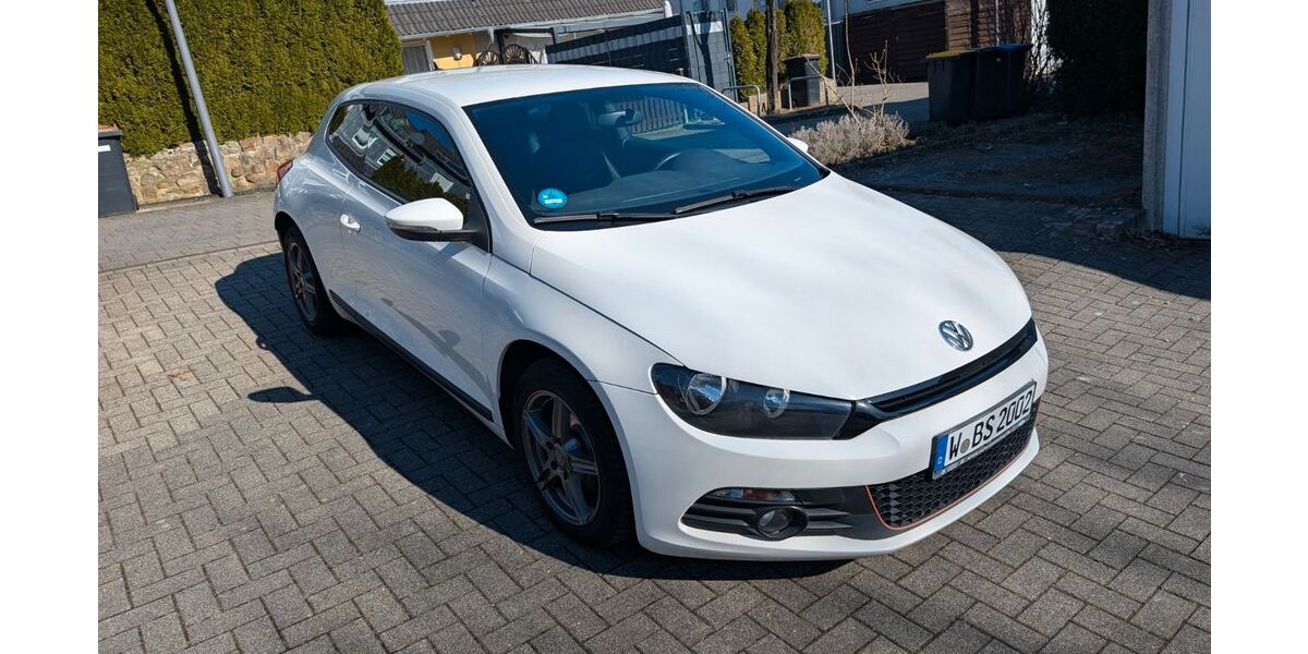 VW Scirocco 112.000 km 7.799 &euro; Wuppertal 42279