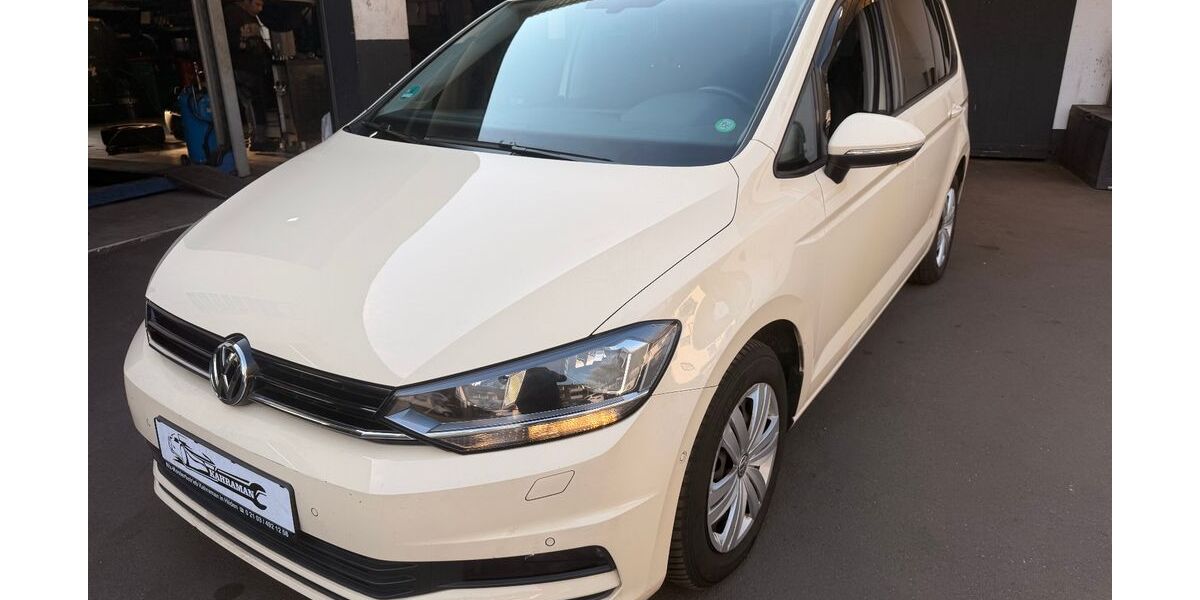 VW Touran 370.000 km 6.000 &euro; Hilden 40724