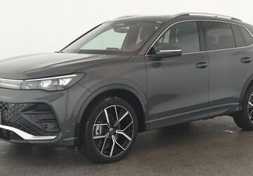 VW Tiguan 6.200 km 48.375 &euro; Düsseldorf 40233