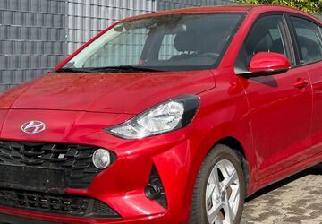 Hyundai i10 8.250 km 12.750 &euro; Solingen 42655