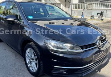 VW Golf 293.700 km 8.950 &euro; Essen 45141