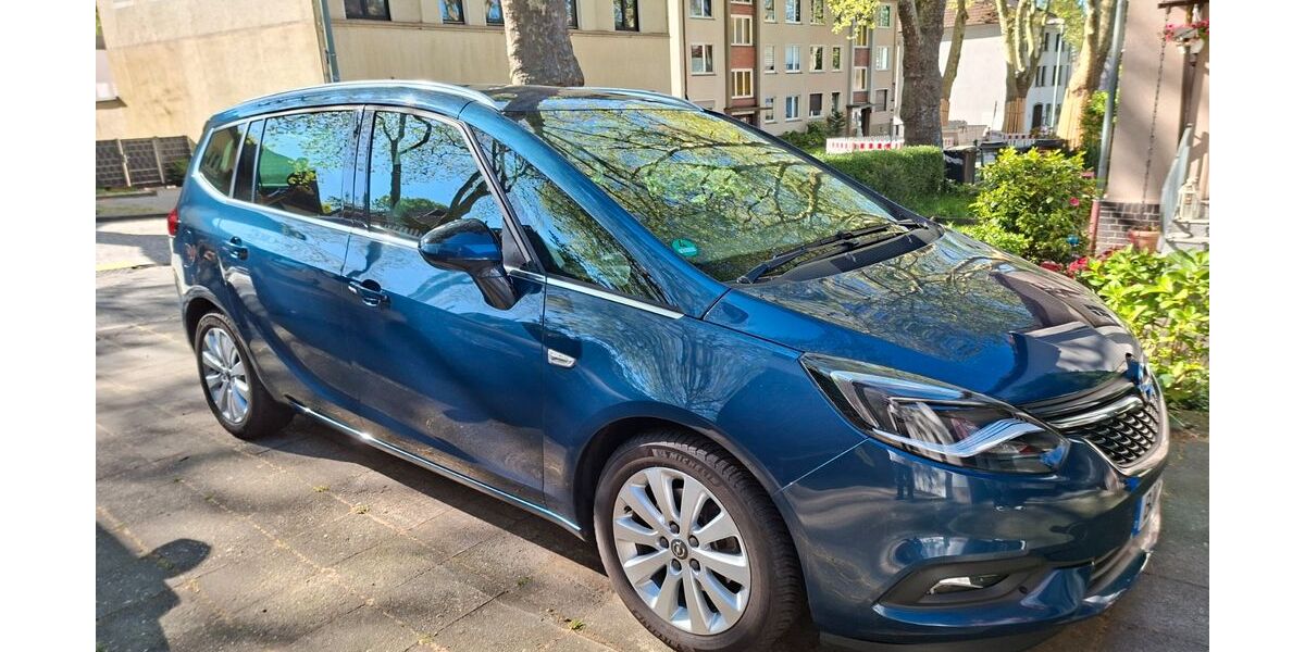 Opel Zafira 101.000 km 8.800 &euro; Bochum 44799