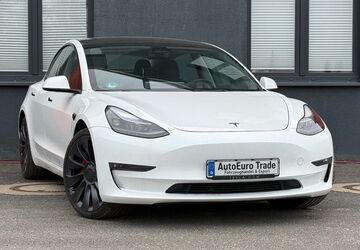 Tesla Model 3 80.698 km 28.900 &euro; Neuss 41472