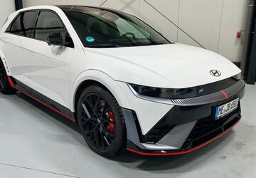 Hyundai IONIQ 5 25.000 km 49.889 &euro; Haan 42781