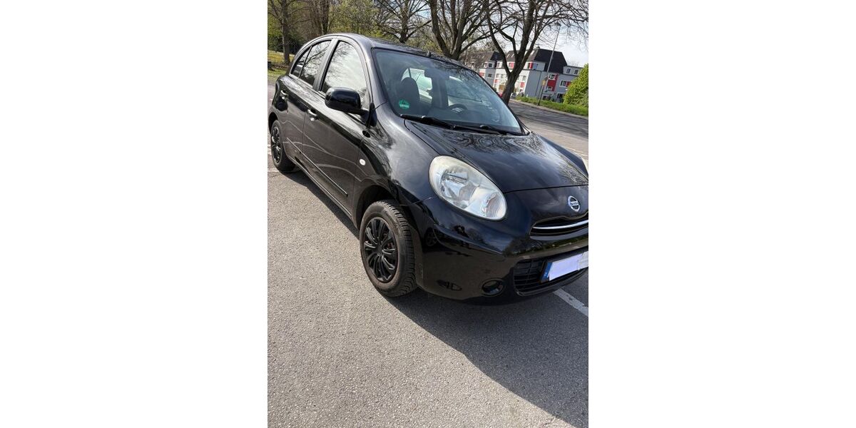 Nissan Micra 140.000 km 2.890 &euro; Essen 45309