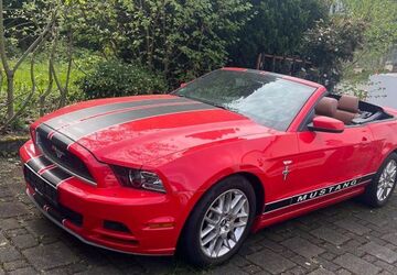 Ford Mustang 137.000 km 13.900 &euro; Wuppertal 42287