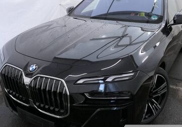 BMW 740 28.400 km 85.440 &euro; Essen 45134