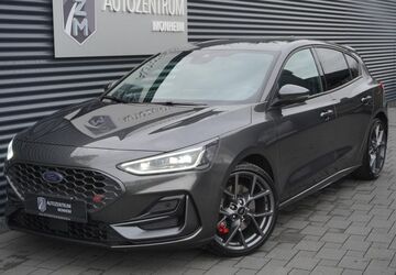 Ford Focus 23.000 km 30.990 &euro; Monheim am Rhein 40789