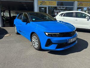 Opel Astra GS KAM NAV SHZ LHZ Frontscheibenheiz. 360° K 9.000 km 28.900 &euro; HAAN 42781
