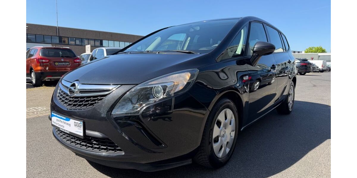 Opel Zafira 111.738 km 9.490 &euro; Düsseldorf 40233