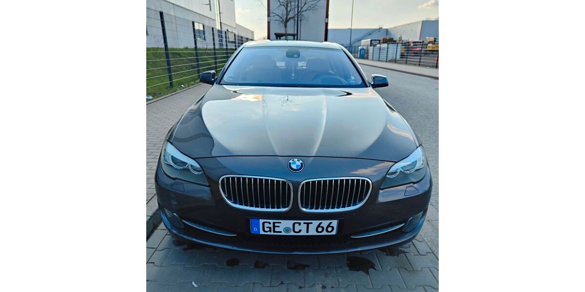 BMW 530 203.500 km 12.499 &euro; Gelsenkirchen 45888