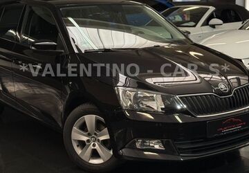 Skoda Fabia 47.953 km 12.399 &euro; Radevormwald 42477
