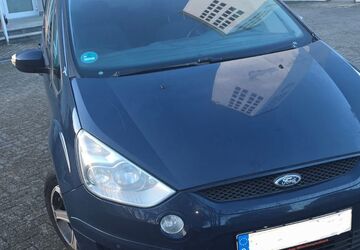 Ford S-Max 186.400 km 4.000 &euro; Remscheid 42859