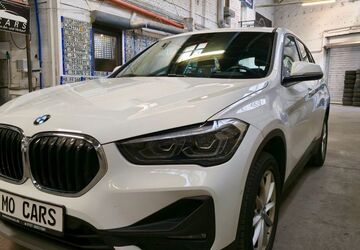 BMW X1 147.000 km 17.490 &euro; Ratingen 40878