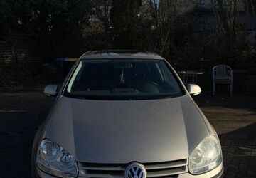 VW Golf 170.000 km 5.100 &euro; Herne 44653