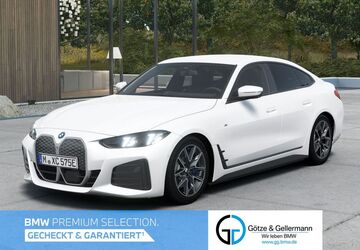 BMW i4 18.050 km 51.740 &euro; Mülheim 45472