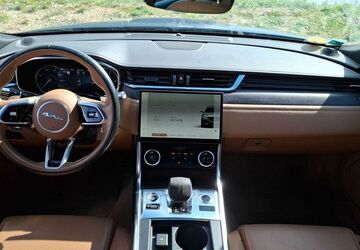 Jaguar XF 125.000 km 24.999 &euro; Düsseldorf 40233