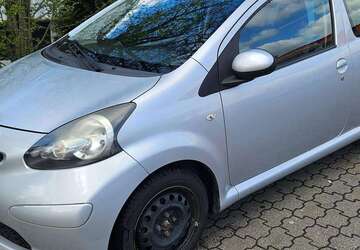 Toyota Aygo 120.600 km 2.500 &euro; Wuppertal, Stadt 42277
