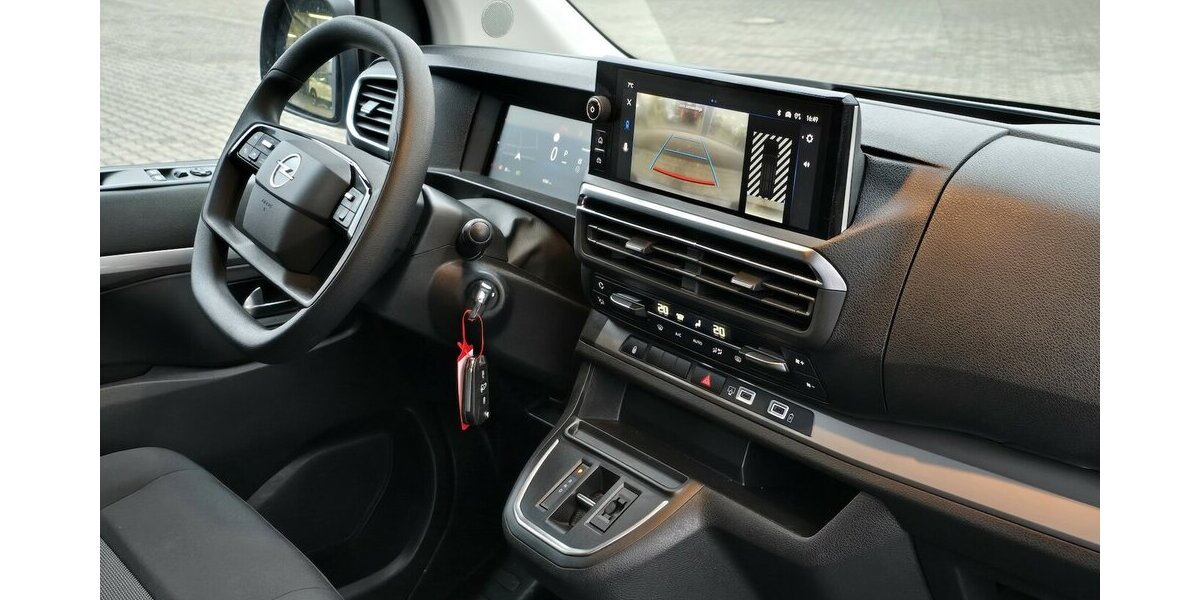 Opel Zafira Life Edition XLAutomatik|AHK|Navi|LED 9.768 km 38.175 &euro; Wermelskirchen 42929