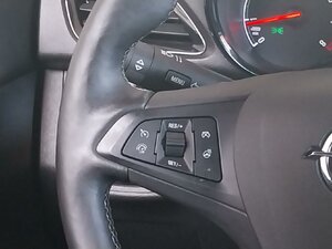Opel Karl Rocks SHZ LHZ Temp. PDC 42.525 km 9.990 &euro; HAAN 42781