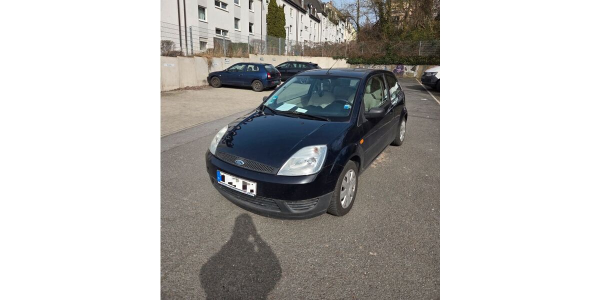 Ford Fiesta 102.000 km 2.200 &euro; Wuppertal 42277