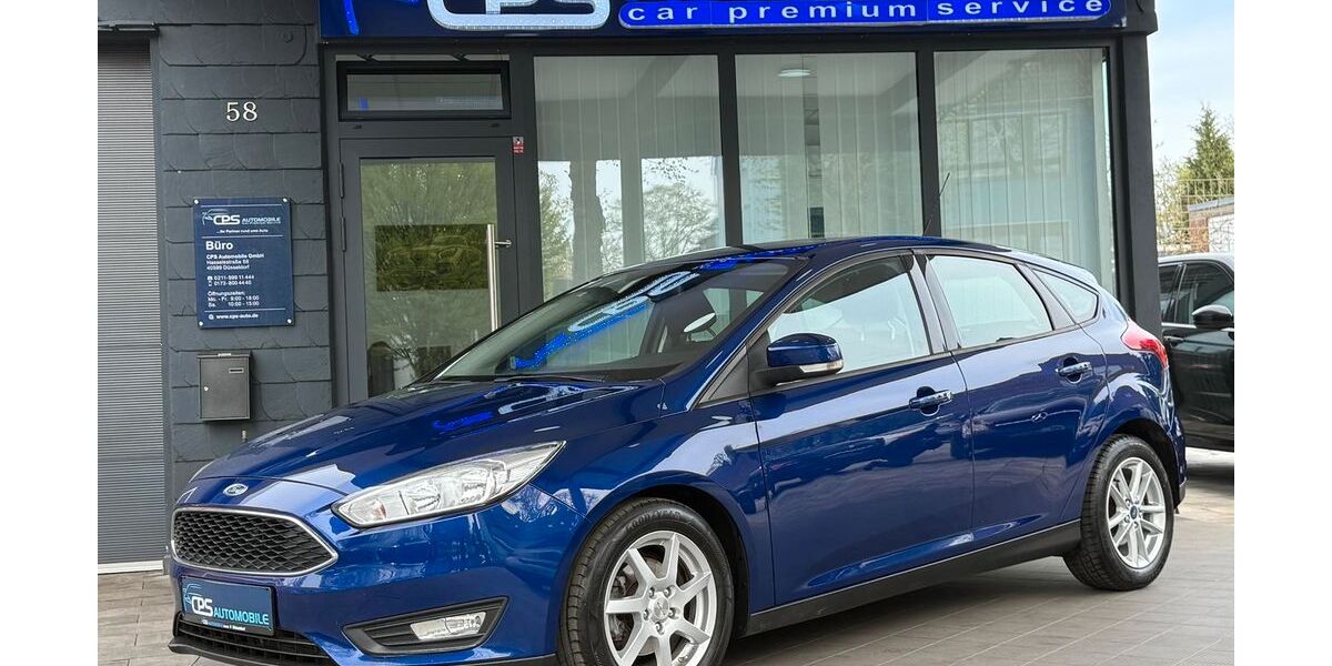Ford Focus 118.000 km 8.800 &euro; Düsseldorf 40599