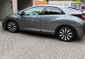 Honda Civic 206.500 km 6.900 &euro; Oberhausen 46149