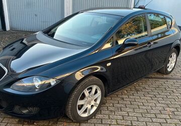 Seat Leon 237.700 km 2.650 &euro; Oberhausen 46047