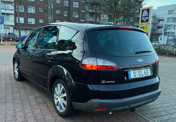 Ford S-Max 211.000 km 2.000 &euro; Düsseldorf 40599