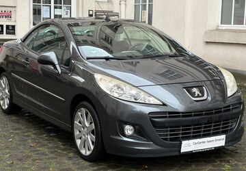 Peugeot 207 104.000 km 4.950 &euro; Mettmann Stadtwald Bahnhof 40822