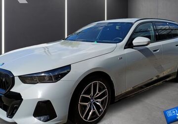 BMW i5 13.350 km 57.489 &euro; Bottrop 46236