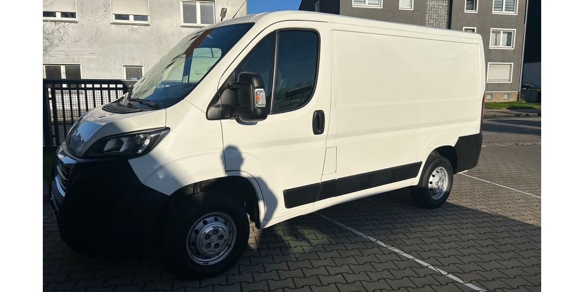 Peugeot Boxer 29.000 km 12.990 &euro; bochum 44879