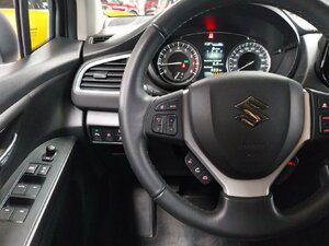 Suzuki SX4 S-Cross Comfort Kam SHZ ACC DAB 34.422 km 20.980 &euro; HAAN 42781
