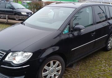VW Touran 212.800 km 3.980 &euro; Wermelskirchen 42929