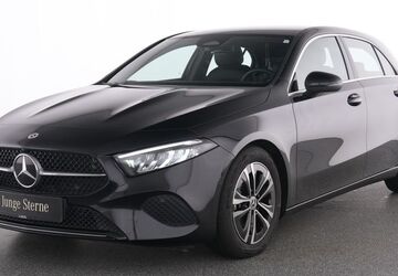 Mercedes-Benz A 180 12.801 km 28.485 &euro; Essen 45309