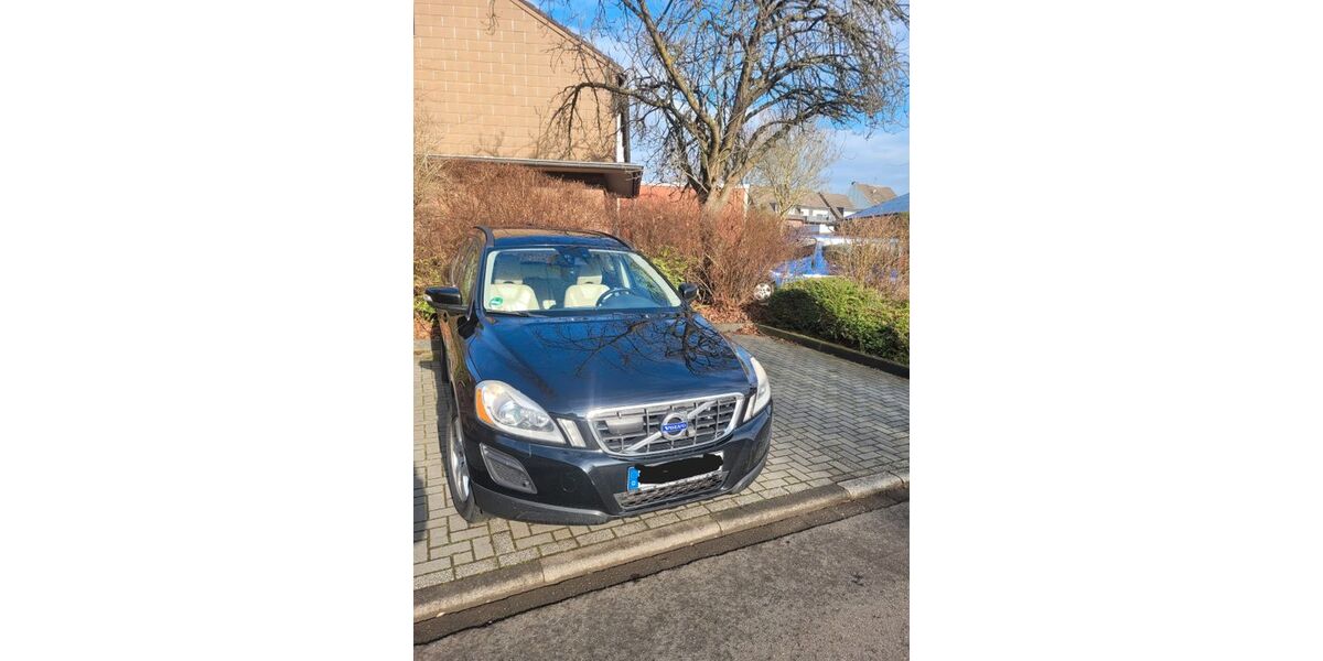 Volvo XC60 255.000 km 7.400 &euro; Neuss 41469