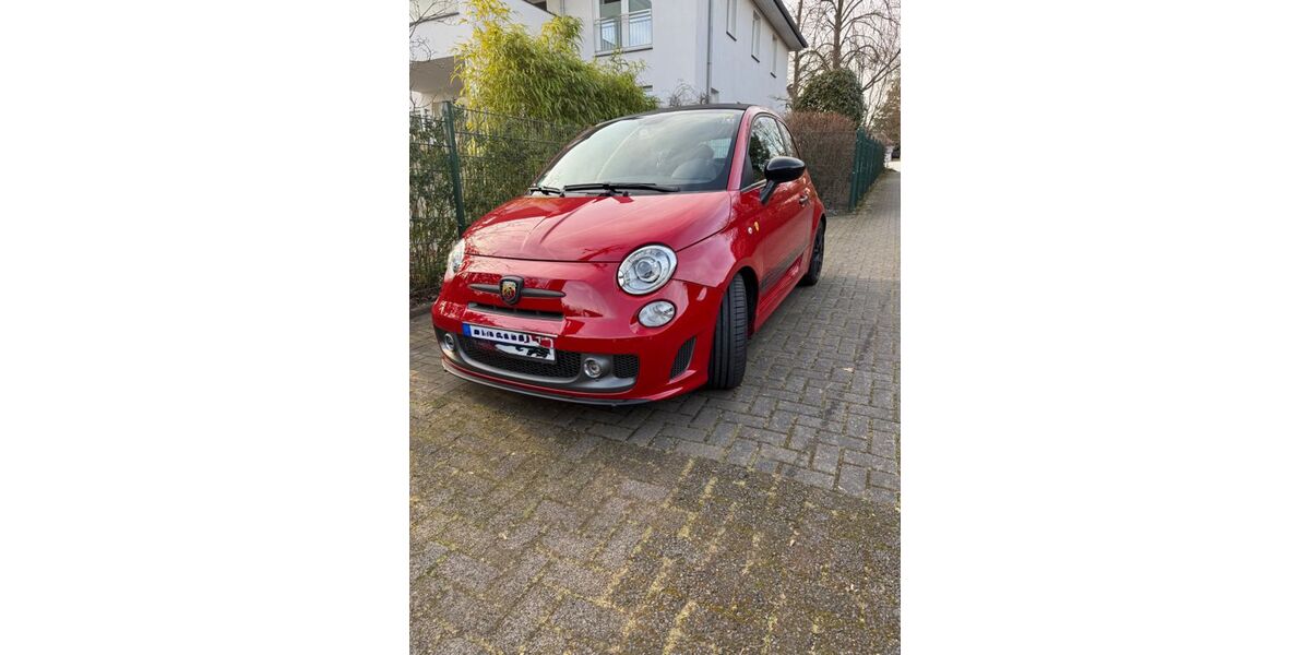Abarth 595C 47.925 km 15.430 &euro; Neuss 41468
