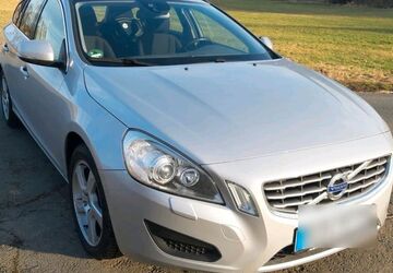 Volvo V60 233.700 km 7.500 &euro; Oberhausen 46049