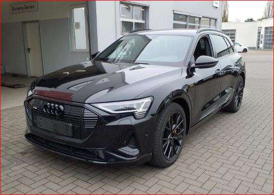 Audi e-tron 35.425 km 30.990 &euro; Duisburg 47178