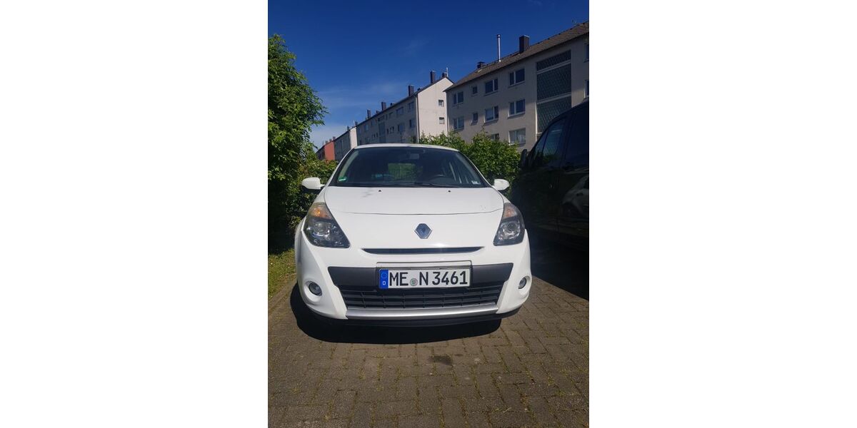 Renault Clio 190.000 km 3.000 &euro; Wülfrath 42489