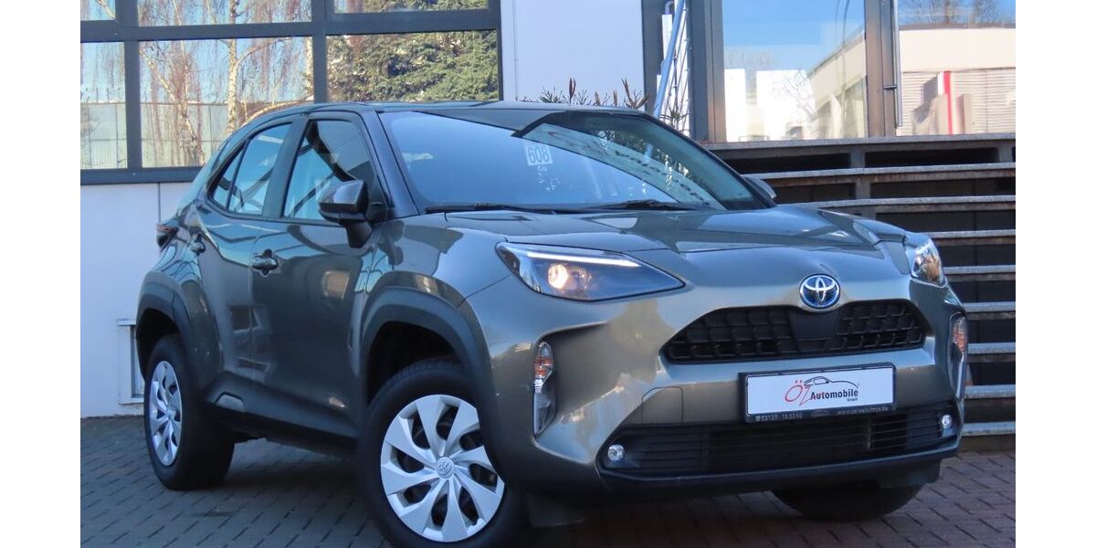 Toyota Yaris 64.257 km 20.900 &euro; Neuss 41469