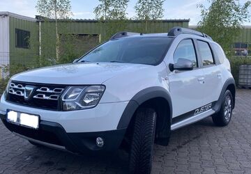 Dacia Duster 74.500 km 8.200 &euro; Bochum 44866